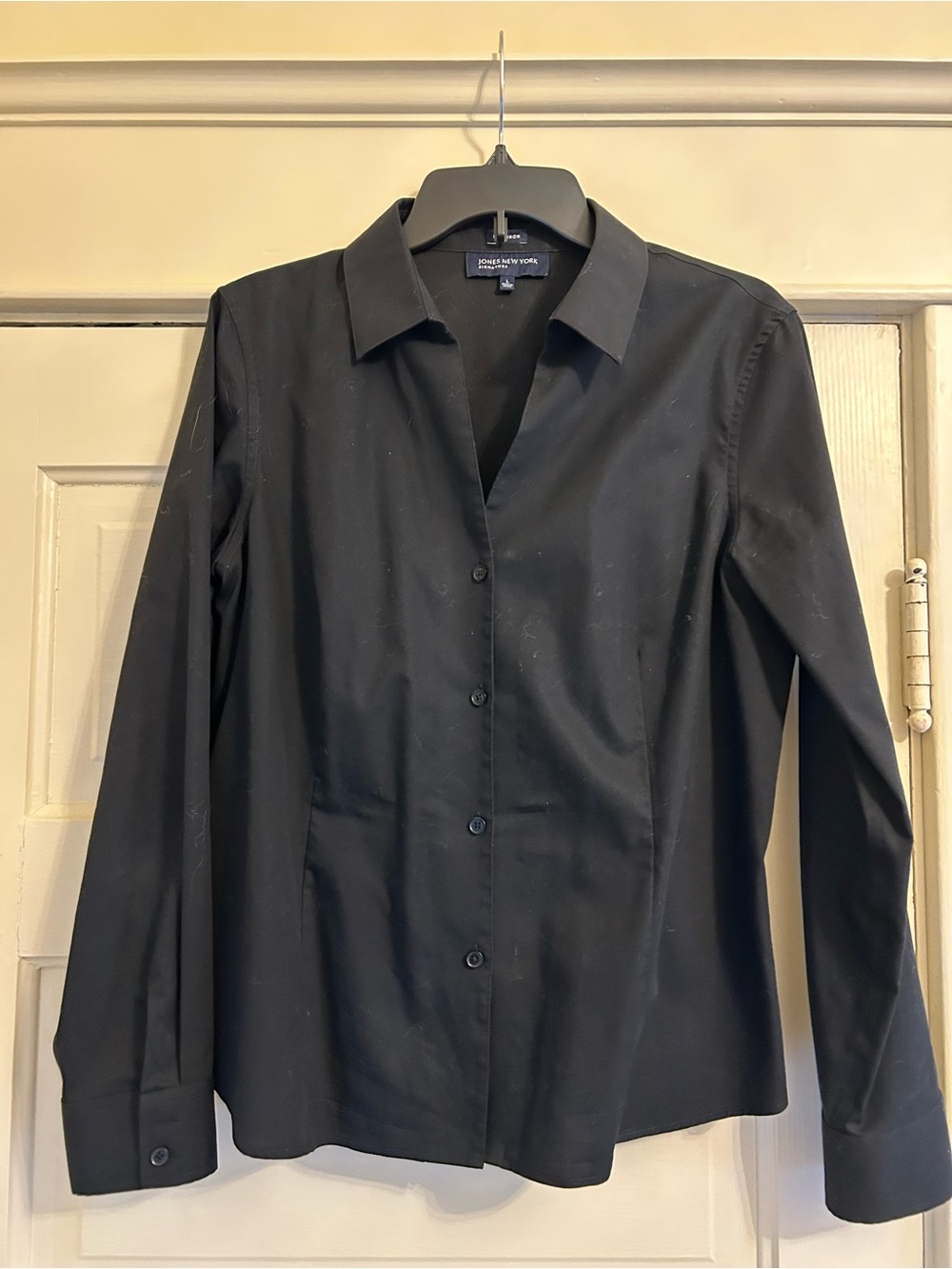 Jones New York Black Slim-Fit Button Front Dress Shirt